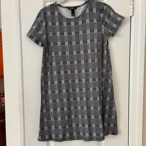 Publik black and white small tshirt dress